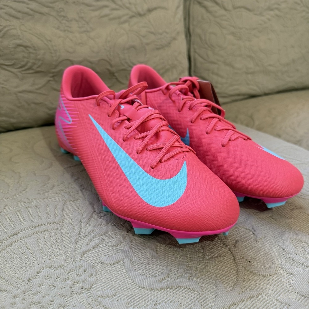 Nike Mercurial Vapor 16 Academy Soccer Cleat FQ8374-800 SIZE US M 9